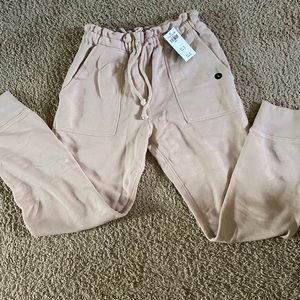 Abercrombie and fitch joggers size small NWT